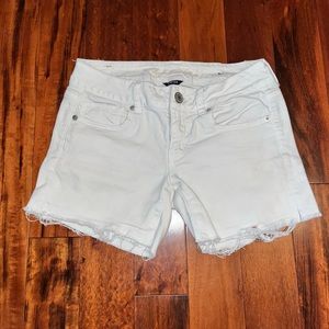 American Eagle White Jean Shorts Size 4